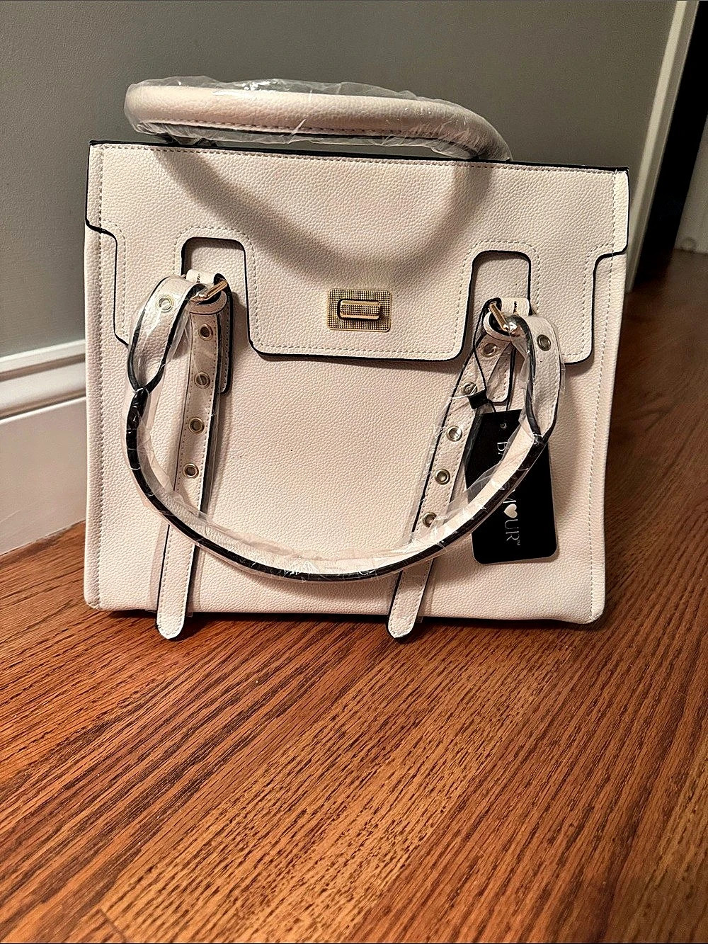 Purse in White - New